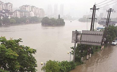 7月3日10時(shí)長(zhǎng)江太湖大運(yùn)河紛紛告急 沿江蘇南啟動(dòng)Ⅱ級(jí)應(yīng)急響應(yīng)